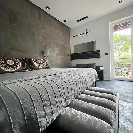 38 Apartment Monopoli